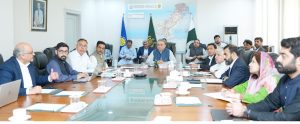 Aleem Khan announces new motorway linking Pakistan with China via alternative KKH route