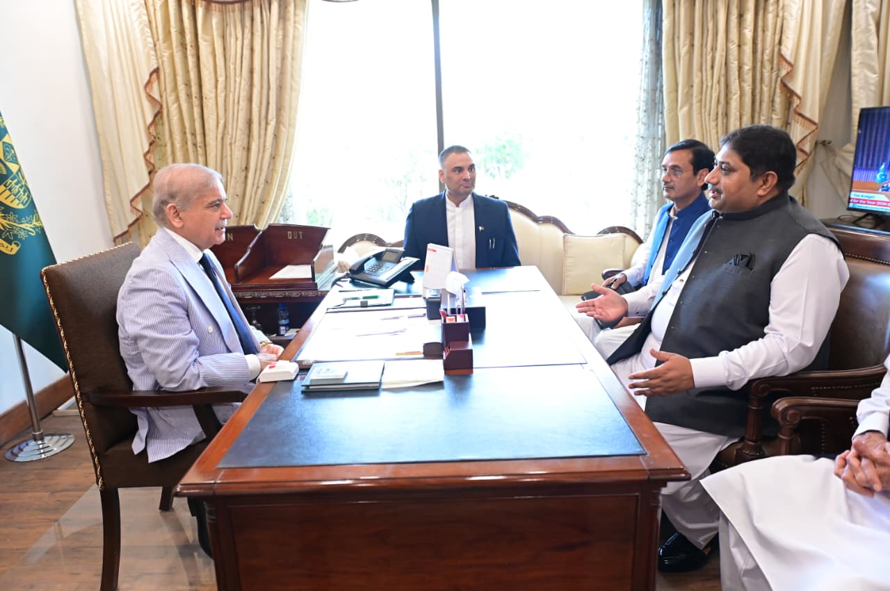 Parliamentarians laud PM for his successful global peace efforts