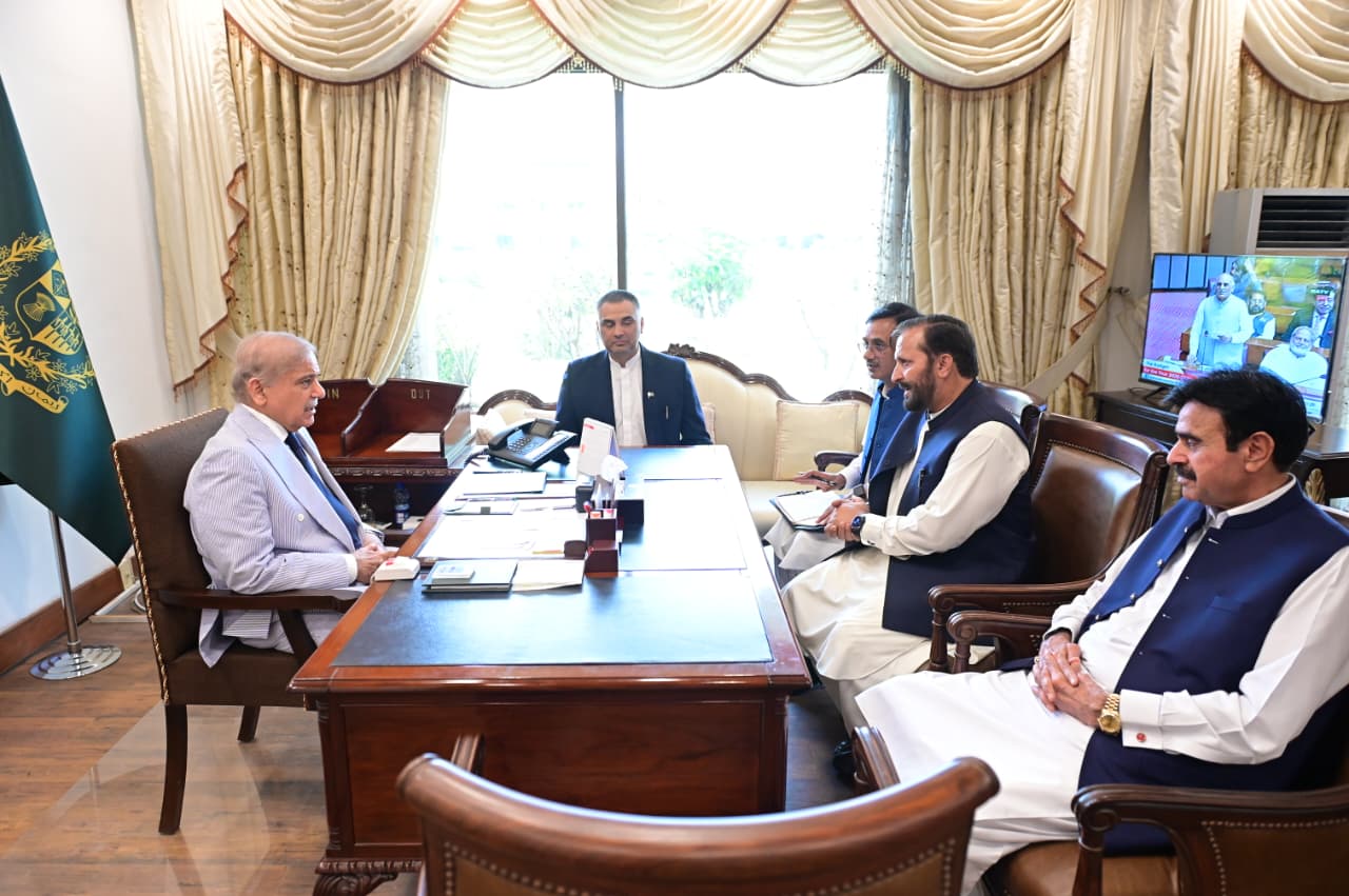 Parliamentarians laud PM for his successful global peace efforts