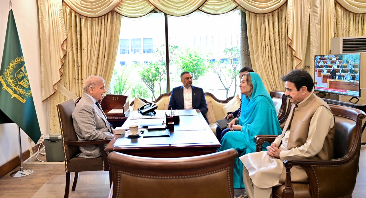 MNAs laud PM on people-friendly budget; for regional peace