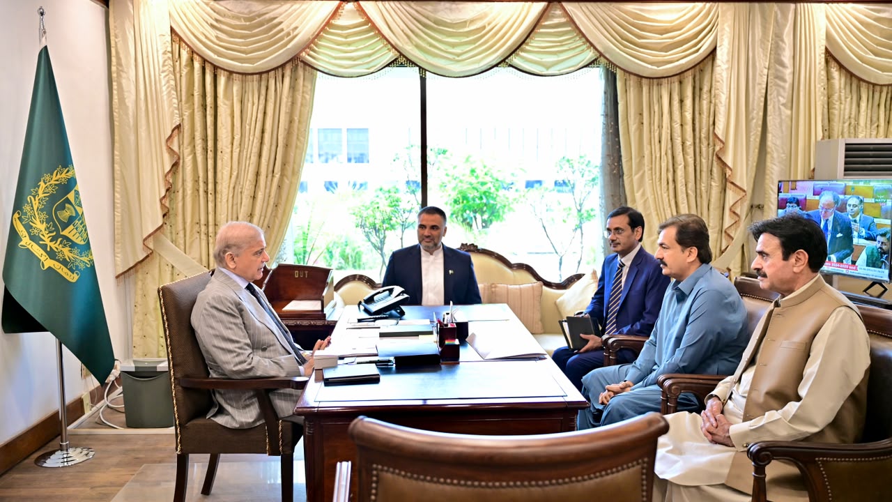 MNAs laud PM on people-friendly budget; for regional peace