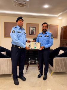 SP Ayaz honours City Zone officers for exemplary Muharram duties