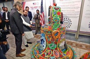 Federal Minister for National Heritage & Culture, Aurangzeb Khan Khichi addressing the ceremony of launches the Liberty Bell display at Lok Virsa Museum.
