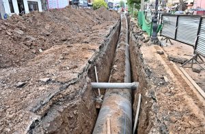 A view of water supply pipelines being laid during development work in the city.