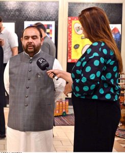 Federal Minister for National Heritage & Culture, Aurangzeb Khan Khichi talking to media persons during his visit the Cultural Art Gallery at Lok Virsa.