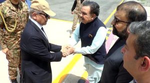 Governor Balochistan Jafar Khan Mandokhel and Chief Minister Balochistan Mir Sarfaraz Bugti welcome Prime Minister Muhammad Shehbaz Sharif upon his arrival.