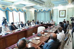 A delegation of newly elected members Gilgit Baltistan Assembly belonging to the PML-N meet Prime Minister Muhammad Shehbaz Sharif.