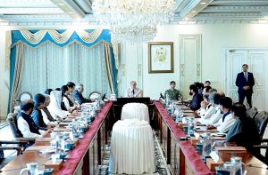 A delegation of newly elected members Gilgit Baltistan Assembly belonging to the PML-N meet Prime Minister Muhammad Shehbaz Sharif.