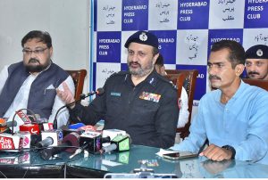 IG Sindh Jawed Aalam Odho addresses media persons at press club.