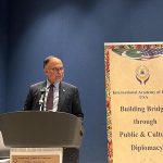 Federal Minister for Planning, Development and Special Initiatives Ahsan Iqbal, addressing students, faculty members, researchers, and members of the Pakistani community at Rice University