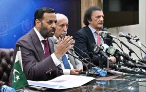 Federal Minister for Board or Investment, Qaiser Ahmed Sheikh, Federal Minister for NHSR&C, Syed Mustafa Kamal and SAPM for Industries and Production Haroon Akhtar Khan addressing a press conference regarding Pak-China B2B Investment Conference at Press Information Department Media Center.