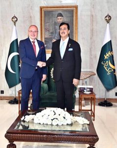 Acting President Syed Yousuf Raza Gilani shaking hands with Dr. Gordan Grlić Radman, Minister for Foreign and European Affairs of the Republic of Croatia at Aiwan-e-Sadr.