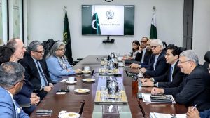 Federal Minister Ali Pervaiz Malik met with Mr. Kieran Gallagher, CEO of Vitol Asia and his team.