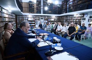 Former Ambassador to Iran and the UAE, and Pakistan's former Special Representative for Afghanistan, Asif Ali Khan Durrani, addresses a seminar on "Changing Dynamics of Power in the Middle East," organised by the Pakistan Institute of International Affairs (PIIA)