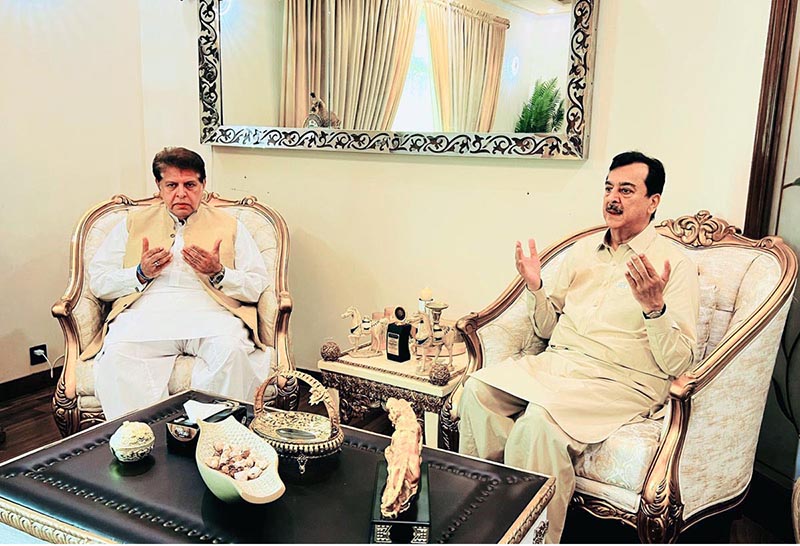 Chairman Senate of Pakistan, Syed Yousaf Raza Gilani offering Fateha on the demise of the mother of Syed Almdar Hussain Shah, President of the New York chamber of small business corporation, USA