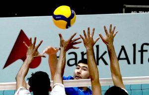 Bangladesh and Kazakhstan players engage in an intense battle at the net during their CAVA Men's Volleyball Championship 2026 clash at the Liaquat Gymnasium, Pakistan Sports Complex.