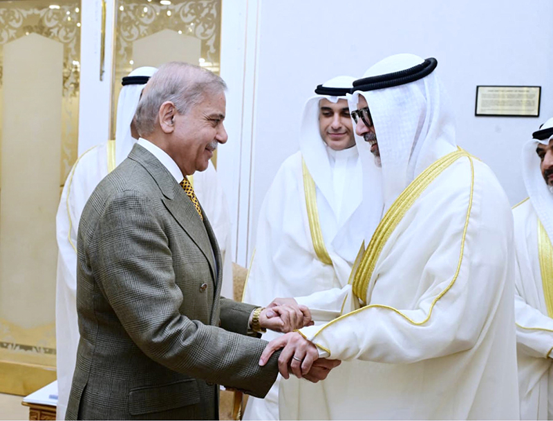 Minister of Foreign Affairs of the State of Kuwait, Sheikh Jarrah Jaber Al-Ahmad Al-Sabah, calls on Prime Minister Muhammad Shehbaz Sharif