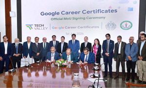 Sindh Chief Minister Syed Murad Ali Shah witnesses the signing of a Memorandum of Understanding (MoU) among the Science & Information Technology Department, Sindh Higher Education Commission, and Tech Valley Pakistan. Chairman Sindh Higher Education Commission Prof Tariq Rafi, Secretary Science & Information Technology Zulfikar Ali Nizamani, and Chief Executive Officer Tech Valley Pakistan Umer Farooq are seen signing the MoU.