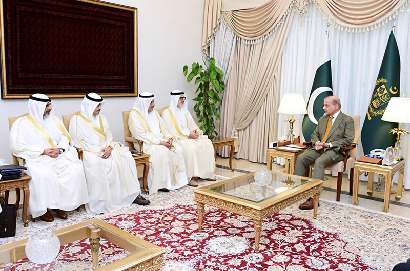 Minister of Foreign Affairs of the State of Kuwait, Sheikh Jarrah Jaber Al-Ahmad Al-Sabah, calls on Prime Minister Muhammad Shehbaz Sharif