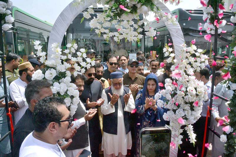 MPA Maulana Muhammad Ilyas Ahmad Chinioti and MPA Saqib Khan Chadhar launch10 Green Buses for Chiniot District