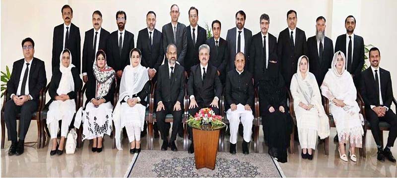 Honorable Chief Justice of Pakistan Mr. Justice Yahya Afridi in a group photo with the participants of the Judicial Fellowship Programme, comprising judicial officers from across Pakistan, at the Supreme Court of Pakistan
