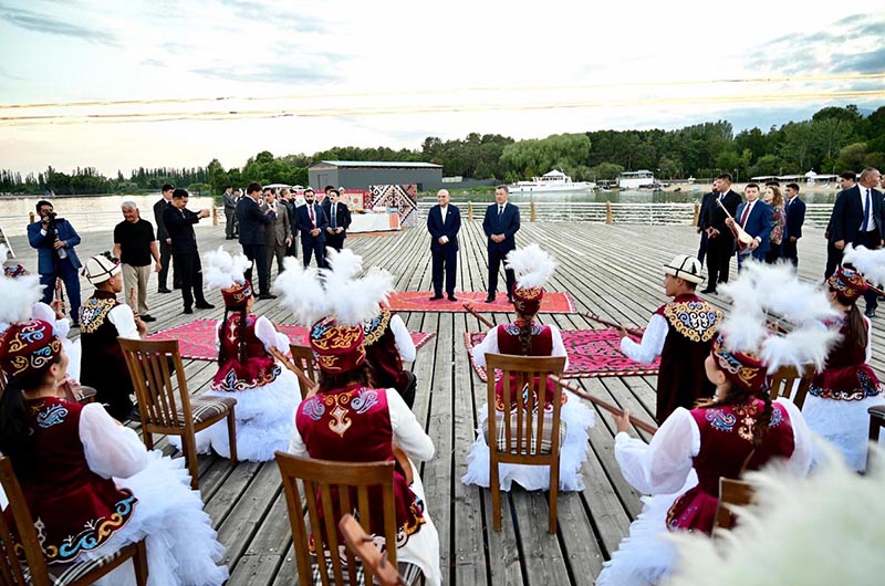 President Asif Ali Zardari, accompanied by President of the Kyrgyz Republic Sadyr Japarov, witnesses a traditional Kyrgyz cultural performance at the Rukh Ordo Cultural Center