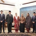 First Lady, Bibi Asifa Bhutto Zardari, MNA, in a group photograph with the Ambassador of the Republic of Indonesia to Pakistan, Mr. Chandra Warsenanto Sukotjo and accompanying officials following their meeting, at Bilawal House