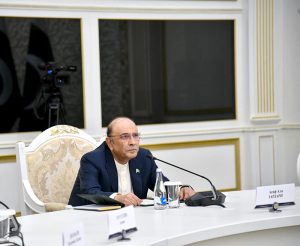 President Asif Ali Zardari in a meeting with Marlen Mamataliyev, Speaker of the Kyrgyz Parliament and senior MPs, at the State House Congress Hall
