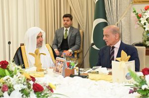 Secretary General of the Muslim World League (MWL), Sheikh Dr. Mohammad bi. Abdulkarim Al-Issa calls on Prime Minister Muhammad Shehbaz Sharif