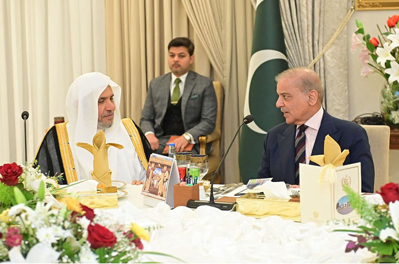 Secretary General of the Muslim World League (MWL), Sheikh Dr. Mohammad bi. Abdulkarim Al-Issa calls on Prime Minister Muhammad Shehbaz Sharif