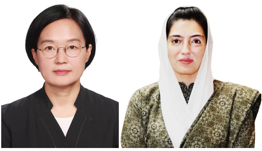 First Lady congratulates Han Seong-sook on becoming South Korea PM