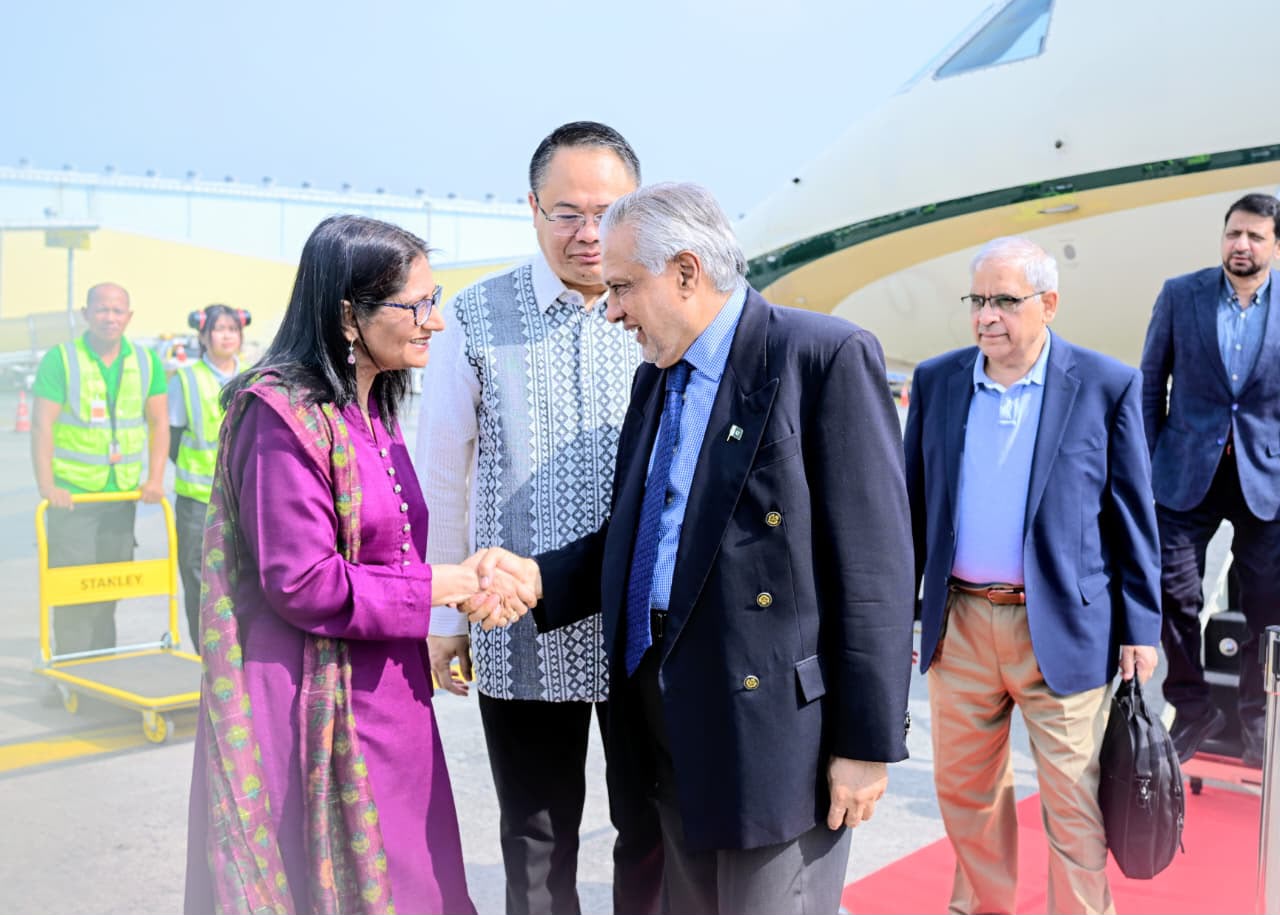 DPM Dar in Manila to attend ASEAN Regional Forum ministerial moot