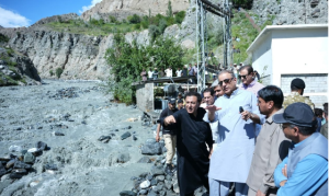 Aleem Khan directs early restoration of flood-hit Skardu-Gilgit Road