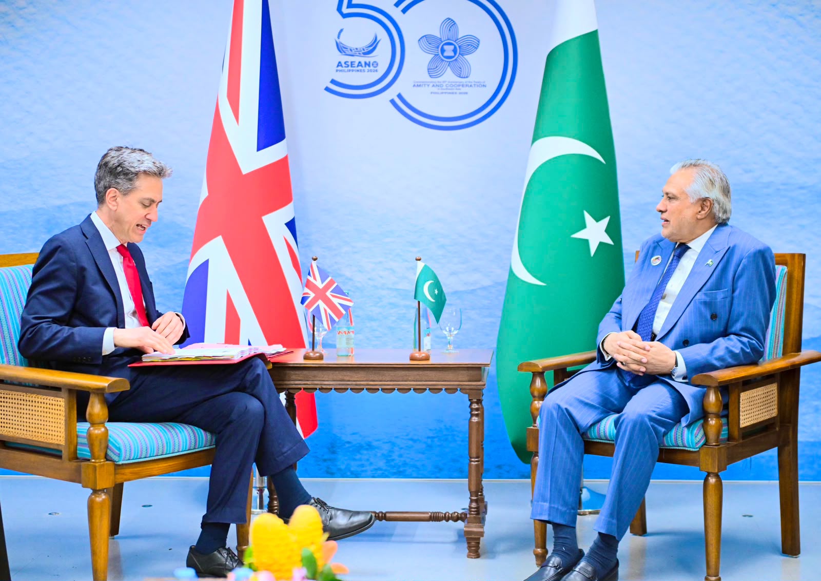 DPM, UK Foreign Secretary discuss regional, international developments