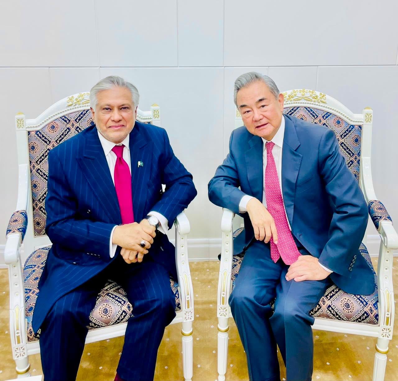 DPM Dar, Wang Yi discuss bilateral relations, regional developments