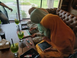 Art Fusion by Mishal, Chaaye Khana host inclusive painting workshop