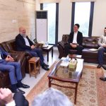 Commerce Minister invites,Samsung to export mobile phones from Pakistan, avail export incentives
