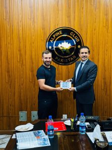 ACP pays tribute to Austrian mountaineer for selfless rescue mission