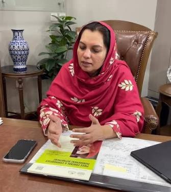 Dr Kiran Khurshid