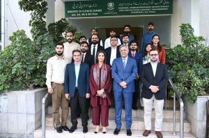 Federal Minister for Law and Justice Senator Azam Nazeer Tarar poses for a group photo with Federal Ombudsperson (Chairperson) Ms. Fauzia Viqar and other participants during the launch ceremony of FOSPAH’s Complaint Management System, mobile app and revamped website at the FOSPAH headquarters