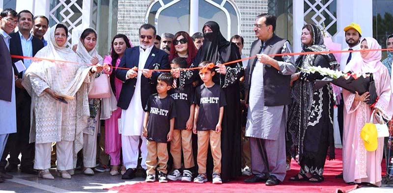Managing Director Pakistan Bait-ul-Mal, Senator Capt. Shaheen Khalid Butt inaugurating two-day exhibition showcasing a diverse range of products prepared and manufactured by trainees of PBM’s Women Empowerment Centres, at F-9 Park
