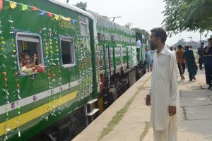 Chairman Zakat and Ushr Rana Munawar Ghaus leads a prayer as the Sandal Express prepares to depart from Sargodha for Multan following its restoration after six years.
