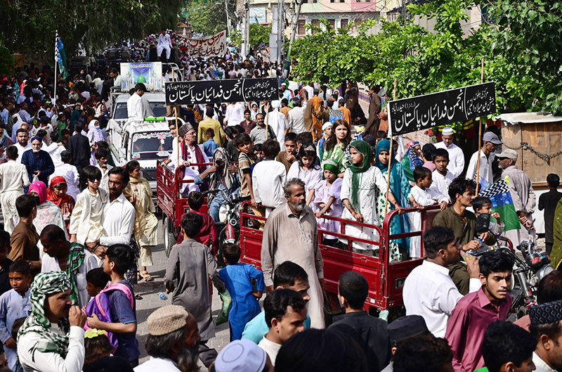 Large number of people participant in a rally celebrating Eid Milad-un-Nabi, the birth anniversary of Prophet Muhammad (PBUH)