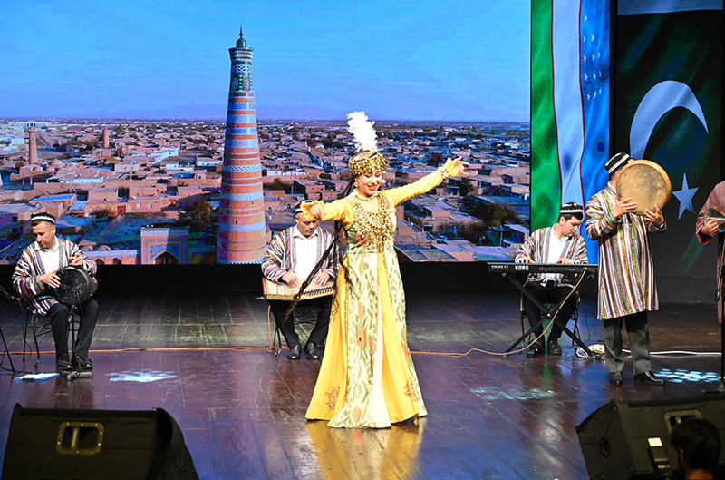 Distinguished Uzbek artists presenting a vibrant showcase of Uzbekistan’s rich musical traditions and cultural heritage, celebrating the enduring bonds of friendship, brotherhood and cultural cooperation between Pakistan and Uzbekistan during a special cultural concert, “Uzbekistan-Pakistan: Melodies of Friendship and Brotherhood,” hosted by the Embassy of the Republic of Uzbekistan in Pakistan to mark the 35th Anniversary of the Independence of Uzbekistan at PNCA