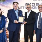 Syed Nadeem Kazmi President GPCCI is presenting a shield to Former Federal Minister of Commerce, Energy and Defense Khurram Dastgir Khan at GPCCI Business Network Reception