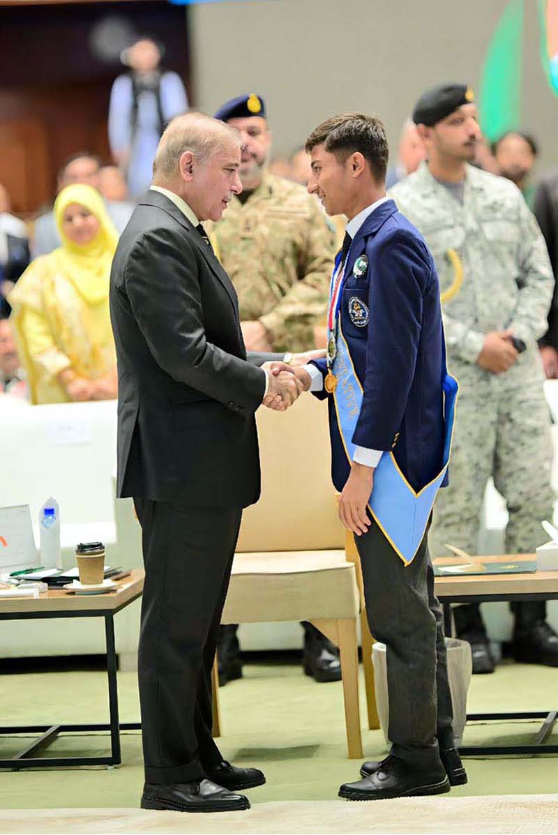 Prime Minister Muhammad Shehbaz Sharif presents awards to high achievers at the International Youth Day ceremony