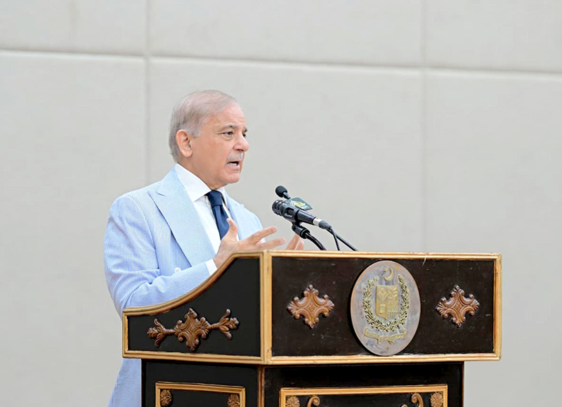 PM strongly condemns attempted drone attack on Makkah; urges restraint