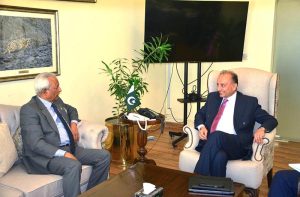 Governor Sindh, Syed Muhammad Nihal Hashmi, calls on Federal Minister for Climate Change & Environmental Coordination, Senator Dr. Musadik Malik, at the Ministry of Climate Change & Environmental Coordination.