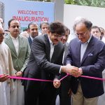 Federal Minister for Finance and Revenue, Senator Muhammad Aurangzeb, along with Sindh Chief Minister Syed Murad Ali Shah, inaugurating the Saifee Hospital Cardiac Wing at Aljamea-tus-Saifiyah University Auditorium
