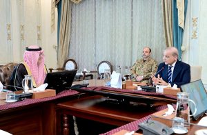 A high-level Saudi business delegation, led by Prince Mansour bin Mohammad Al Saud, Chairman of the Saudi-Pak Joint Business Council, call on Prime Minister Muhammad Shehbaz Sharif at the PM House.